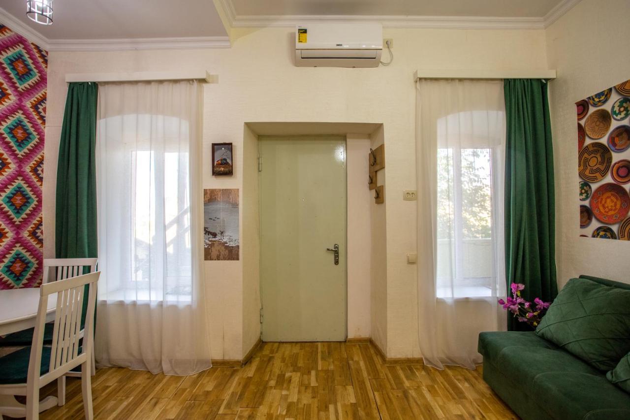 Downtown Apartment Near Sulfur Baths Tbilissi Extérieur photo